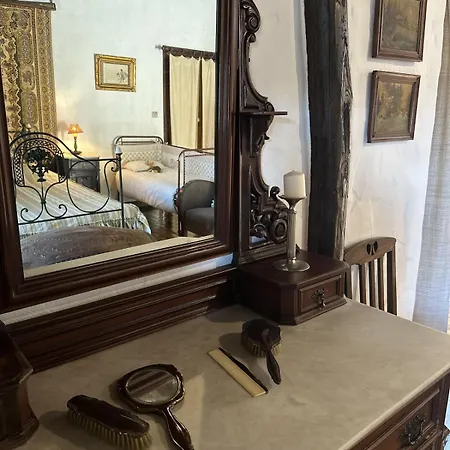 Casa Dos Candeias - Tio Padre Chaves